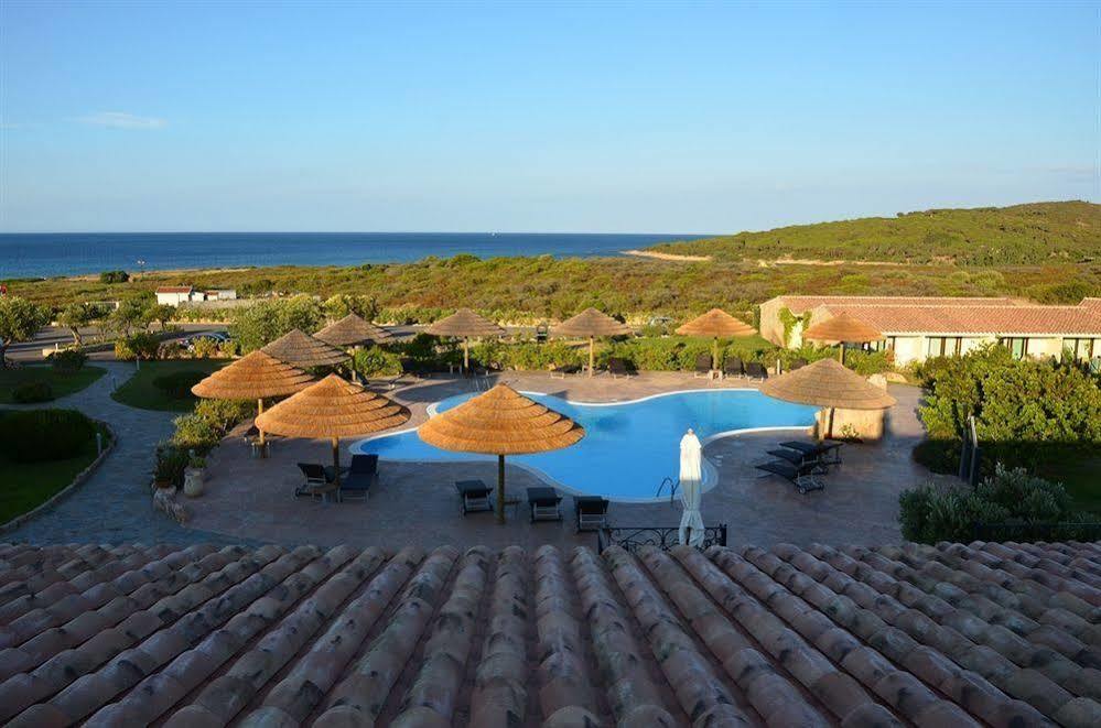 Hotel Costa Caddu San Teodoro  Eksteriør bilde