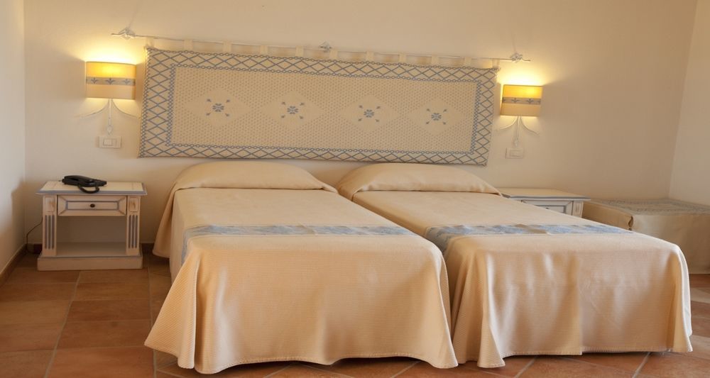 Hotel Costa Caddu San Teodoro  Eksteriør bilde